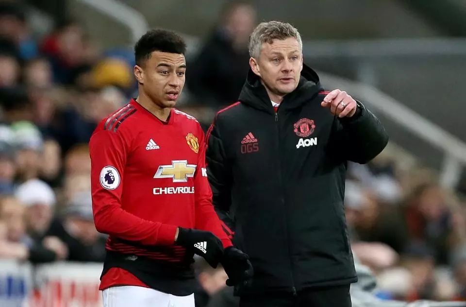 跟队记者 跟队记者